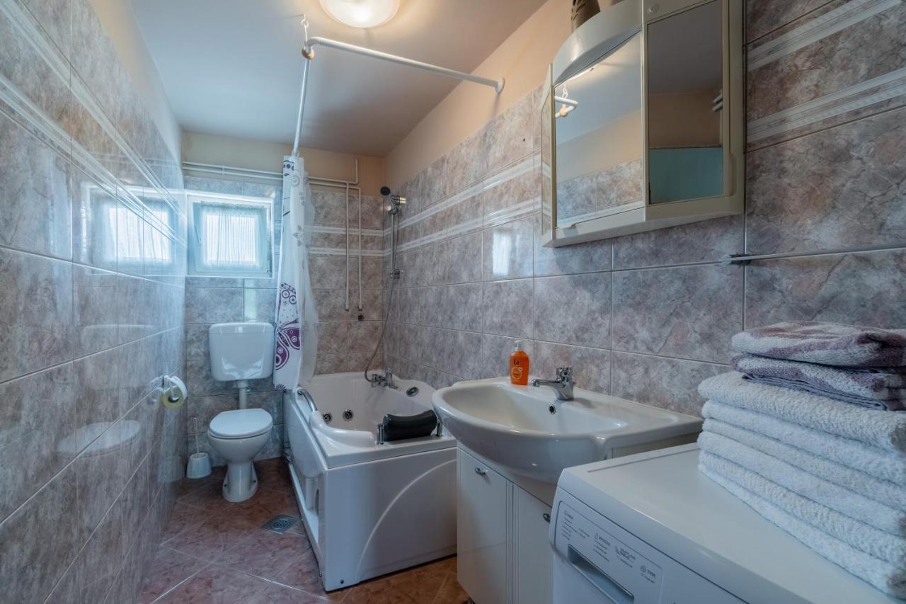 House Gracijela, Village Bulici Sajini Bagian luar foto
